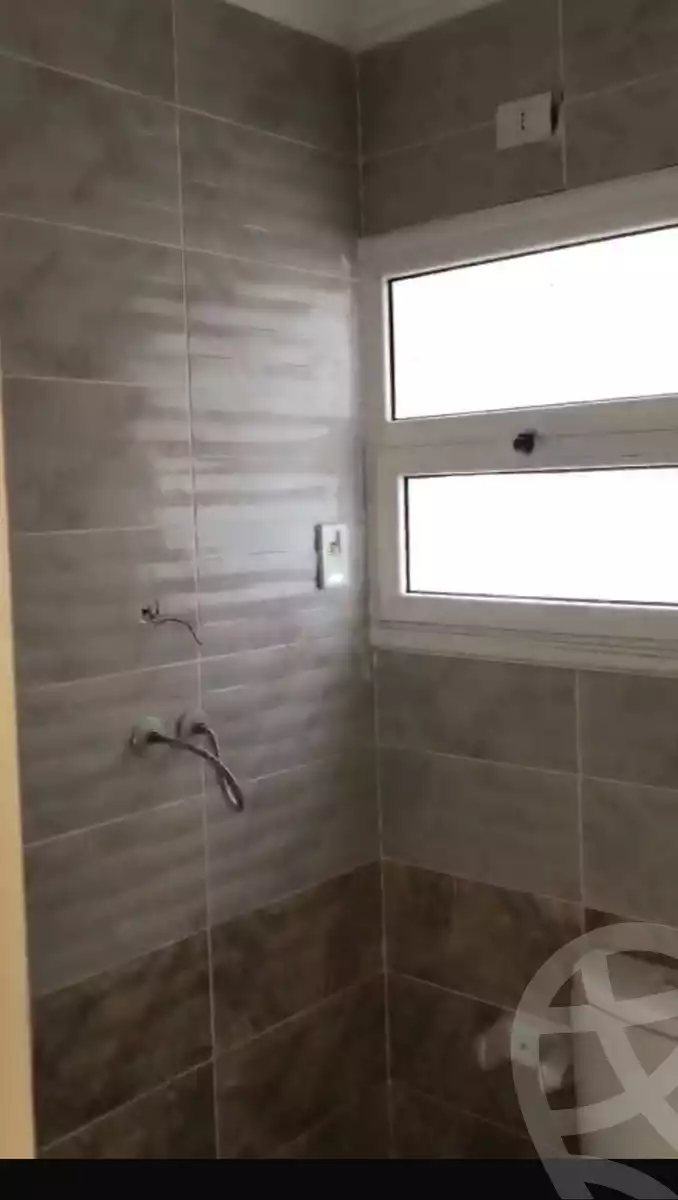 https://aqarmap.com.eg/en/listing/5454833-for-rent-cairo-new-cairo-lrhb-city-mtdd-lrhb-phase-9