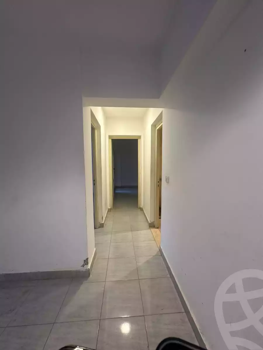https://aqarmap.com.eg/en/listing/5455492-for-rent-cairo-new-cairo-lrhb-city-mtdd-lrhb-phase-9