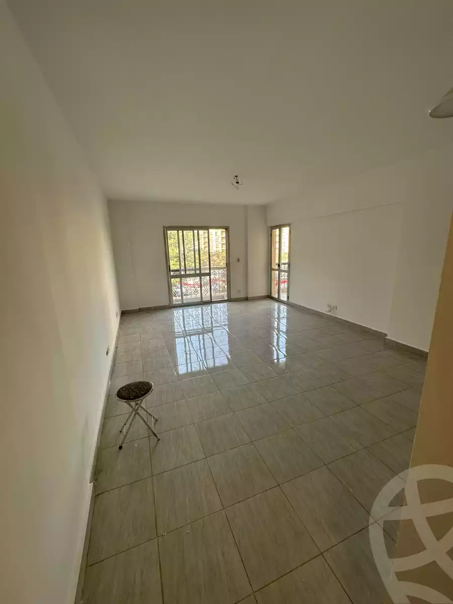 https://aqarmap.com.eg/en/listing/5455492-for-rent-cairo-new-cairo-lrhb-city-mtdd-lrhb-phase-9