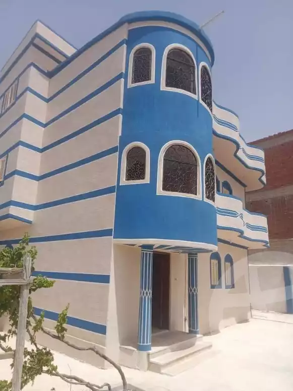 https://aqarmap.com.eg/en/listing/5457736-for-sale-marsa-matruh-marsa-matrouh-city-imam-malek-st