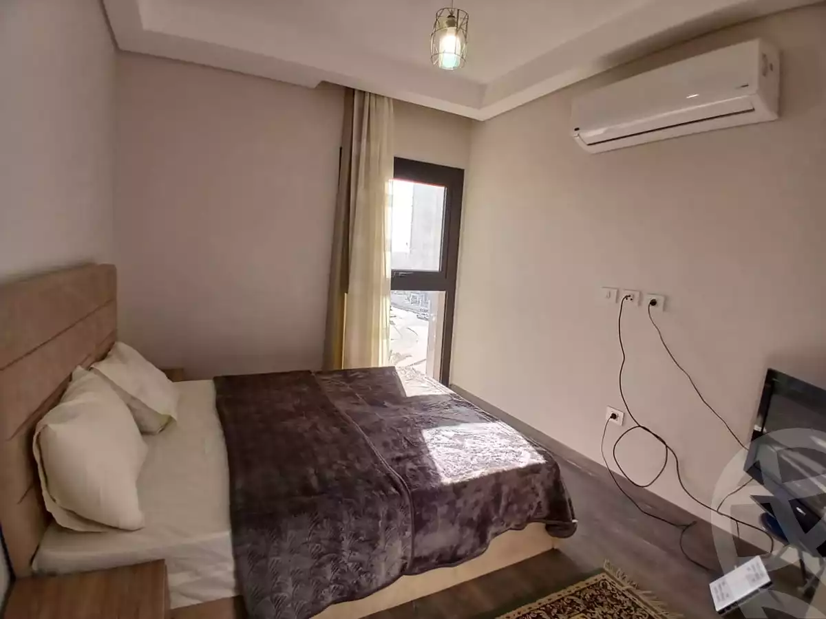 https://aqarmap.com.eg/ar/listing/5459660-for-rent-cairo-el-sheikh-zayed-city-compounds-zyd-wr-llttwyr-park-towers-zed-el-sheikh-zayed-compound