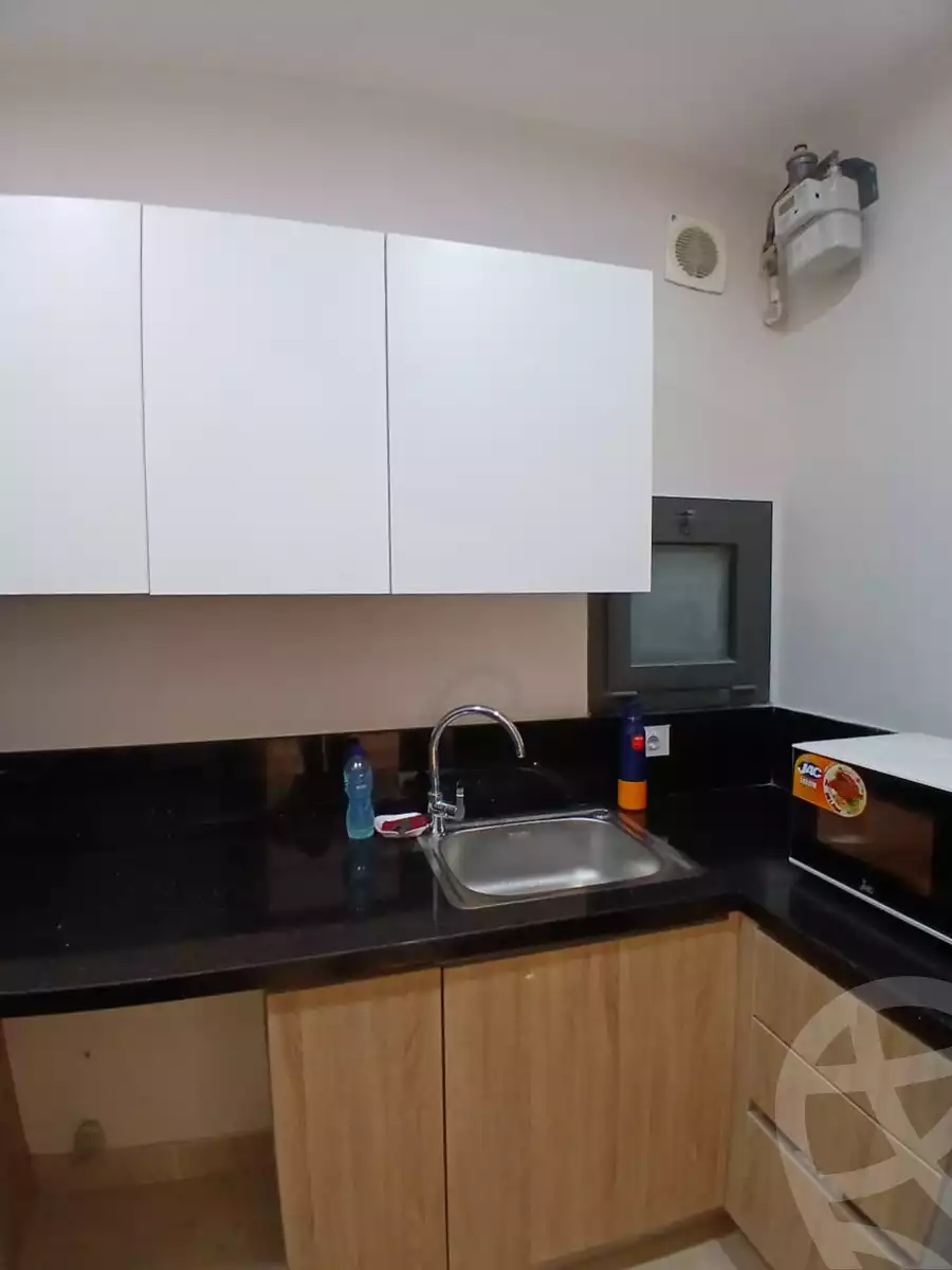 https://aqarmap.com.eg/ar/listing/5459660-for-rent-cairo-el-sheikh-zayed-city-compounds-zyd-wr-llttwyr-park-towers-zed-el-sheikh-zayed-compound