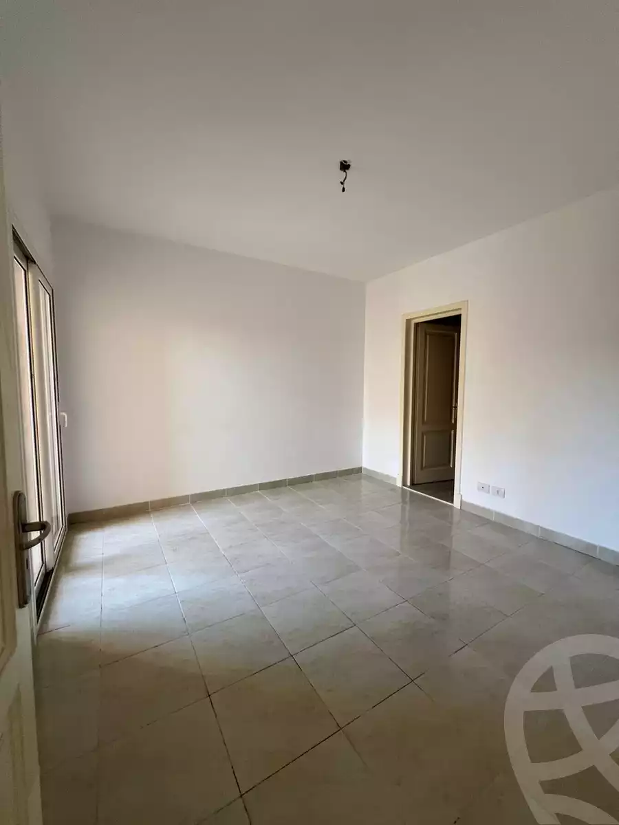 https://aqarmap.com.eg/en/listing/5459900-for-sale-cairo-new-cairo-lrhb-city-mtdd-lrhb-phase-7