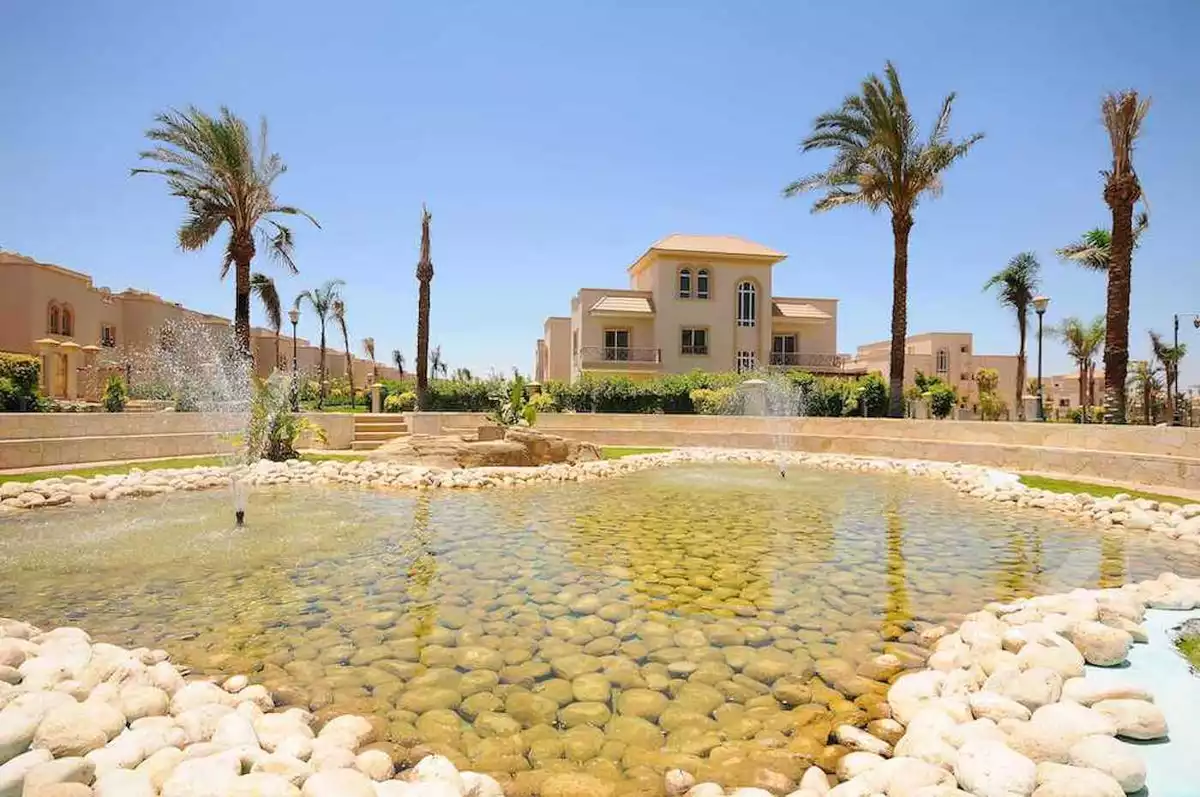 https://aqarmap.com.eg/en/listing/5460464-for-rent-cairo-el-sheikh-zayed-city-compounds-greens
