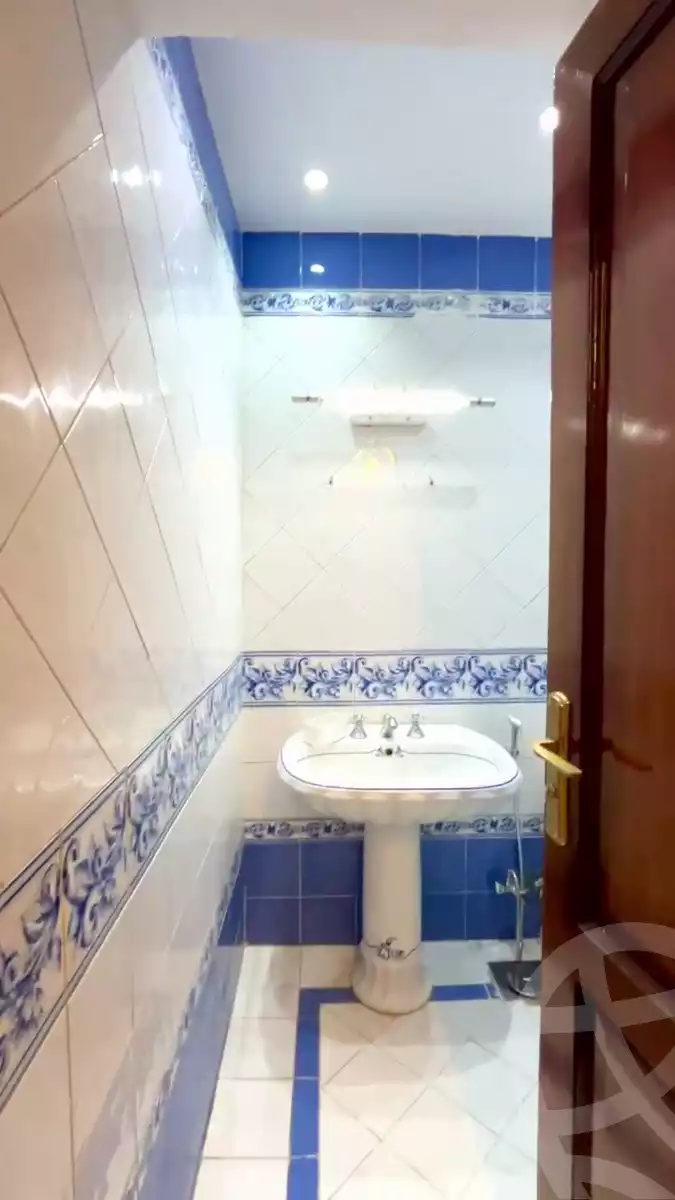 https://aqarmap.com.eg/ar/listing/5460550-for-sale-cairo-el-mohandesen-iraq-st