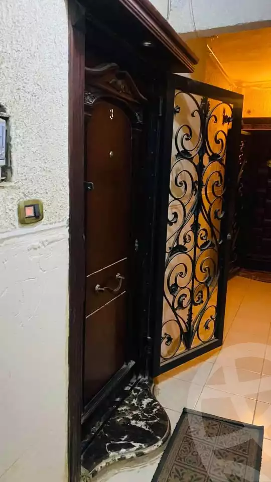https://aqarmap.com.eg/ar/listing/5460852-for-sale-cairo-hadayek-el-ahram-mntq-s