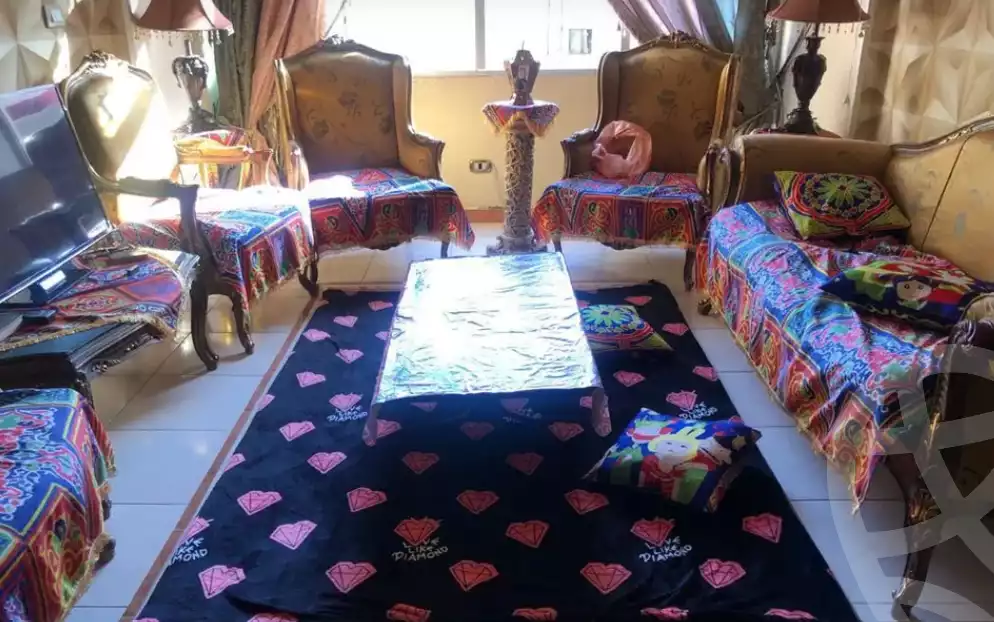 https://aqarmap.com.eg/en/listing/5460943-for-sale-alexandria-el-mandara-shr-jml-bd-lnsr