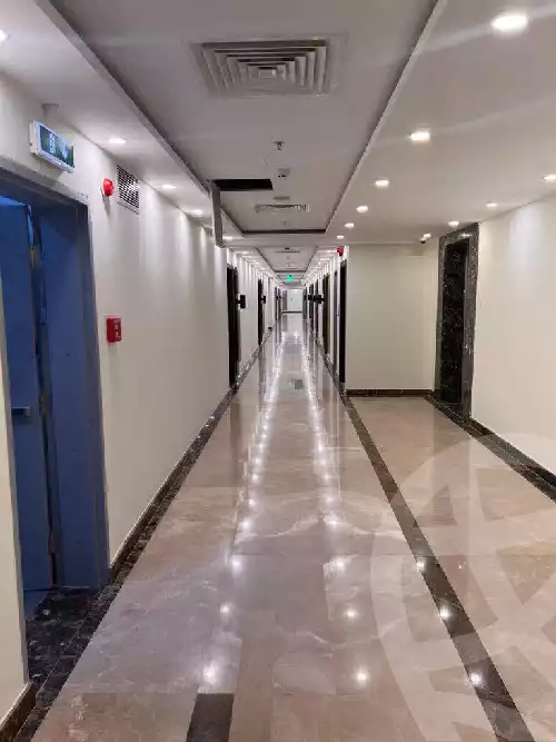 https://aqarmap.com.eg/ar/listing/5460992-for-rent-cairo-new-cairo-90th-street-northern-90th-street