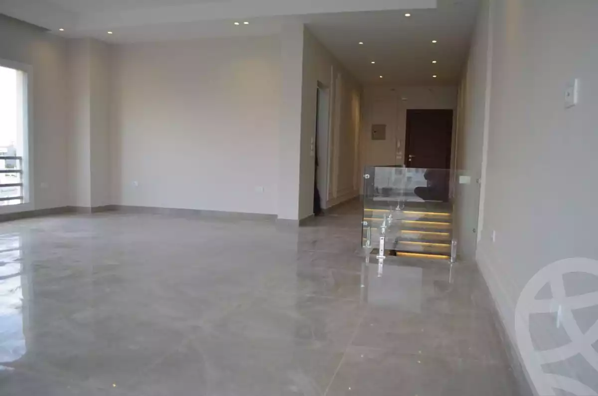 https://aqarmap.com.eg/en/listing/5461061-for-rent-cairo-new-cairo-compounds-hyde-park-cluster-8-hyde-park
