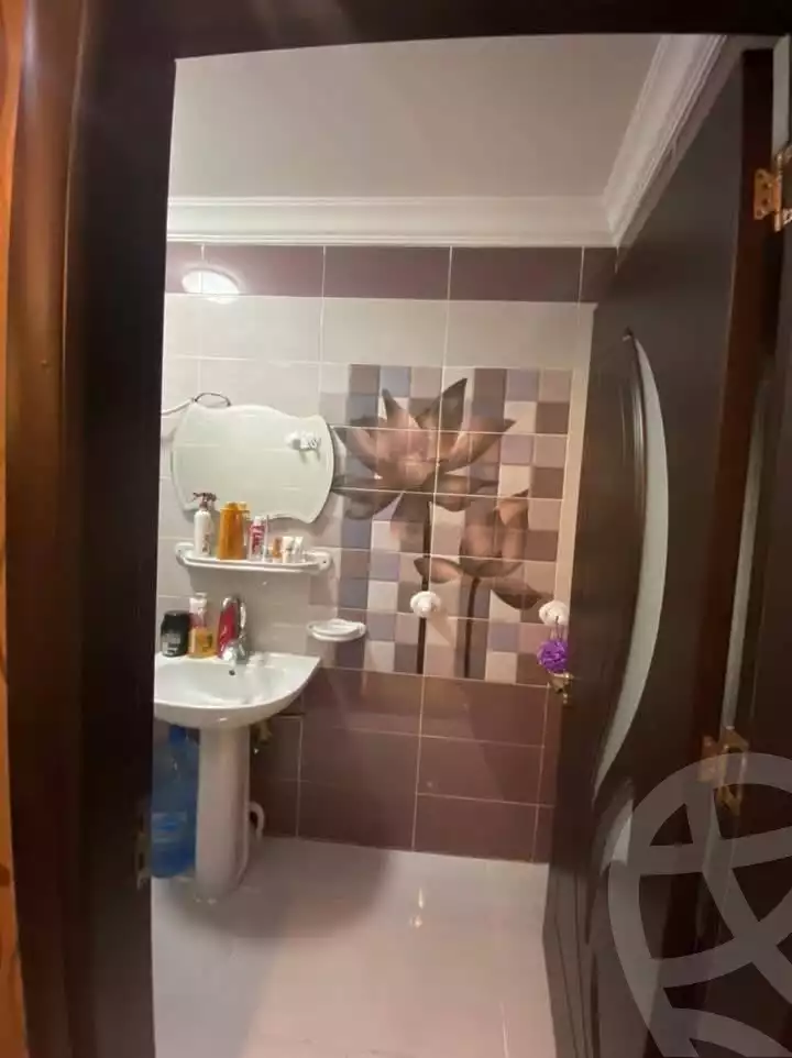 https://aqarmap.com.eg/ar/listing/5461375-for-sale-alexandria-l-jmy-lbytsh-shahr-al-assal-st