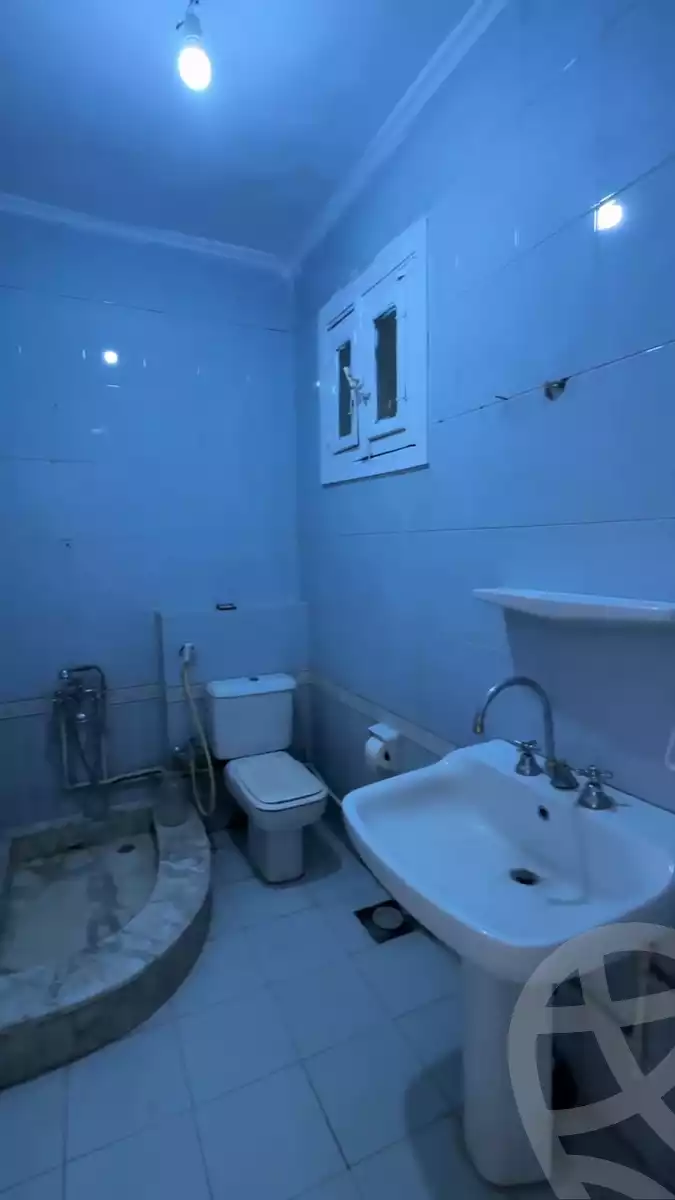 https://aqarmap.com.eg/ar/listing/5463084-for-sale-cairo-el-mohandesen-shareaa-ahmed-orabi