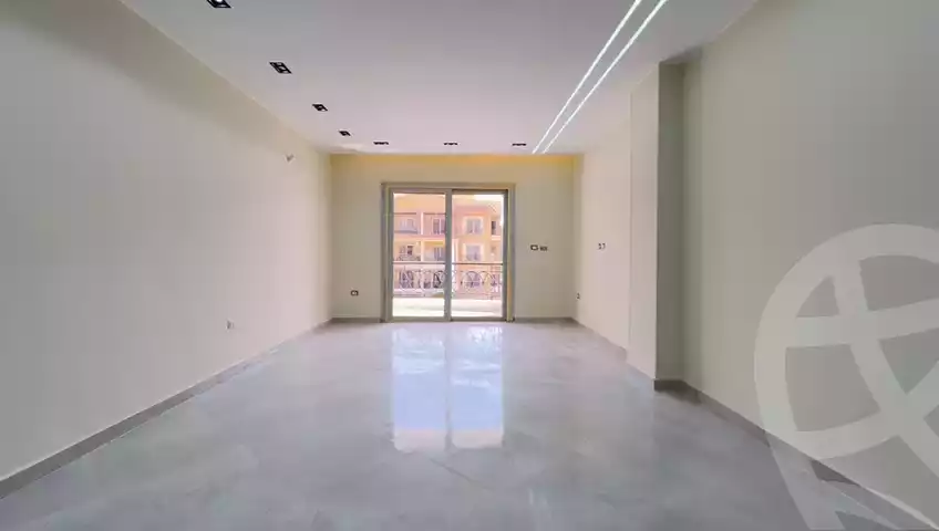 https://aqarmap.com.eg/en/listing/5463143-for-sale-cairo-el-sheikh-zayed-city-compounds-el-khamayel