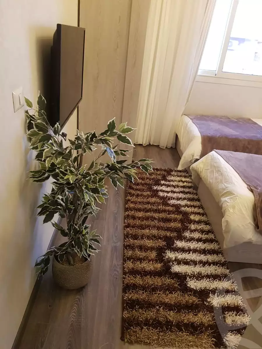 https://aqarmap.com.eg/ar/listing/5466350-for-sale-cairo-el-sheikh-zayed-city-compounds-dh-drys