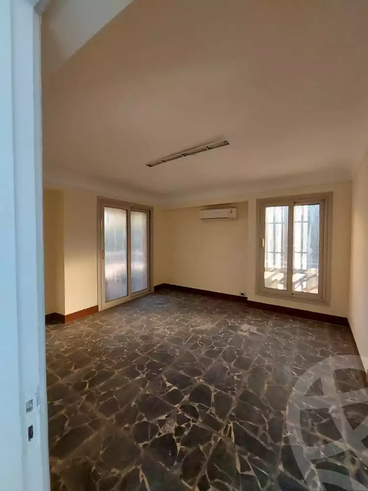 https://aqarmap.com.eg/en/listing/5468371-for-rent-cairo-el-maadi-sarayat-el-maadi-street-20