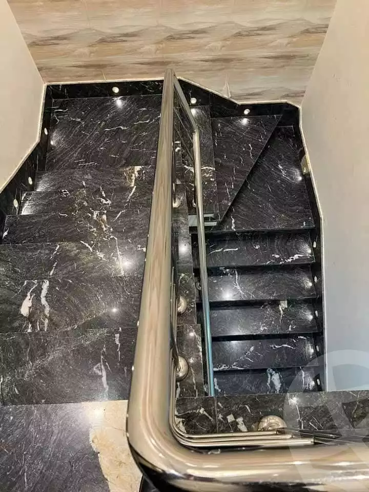 https://aqarmap.com.eg/en/listing/5468859-for-sale-cairo-new-cairo-lrhb-city-mtdd-lrhb-phase-10-farouk-el-baz-st