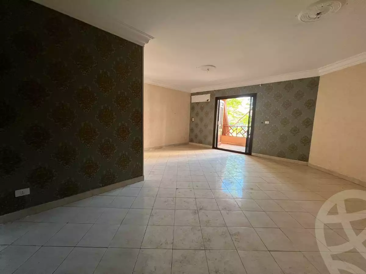 https://aqarmap.com.eg/en/listing/5471869-for-sale-cairo-new-cairo-lrhb-city-phase-5-talaat-mostafa-st