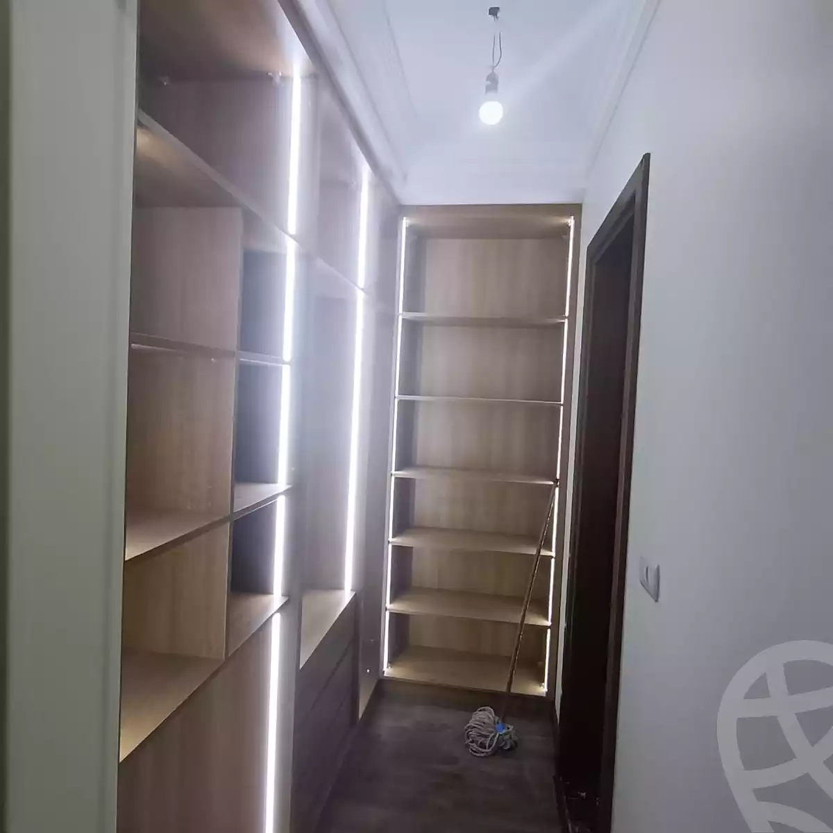 https://aqarmap.com.eg/en/listing/5466395-for-rent-cairo-new-cairo-compounds-rock-vera