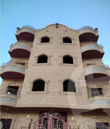 https://aqarmap.com.eg/en/listing/5478068-for-sale-cairo-badr-city-hai-el-ashgar-featured-neighborhood