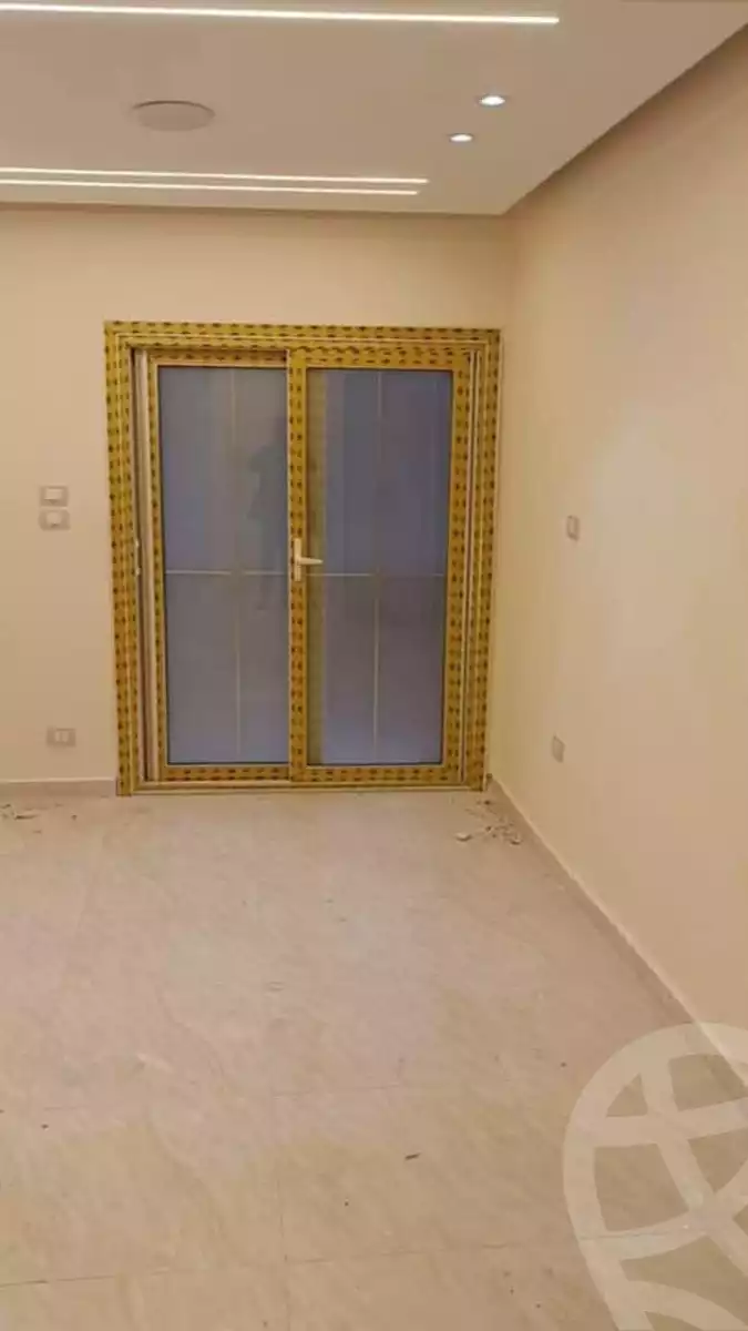 https://aqarmap.com.eg/en/listing/5479222-for-sale-alexandria-el-asafra-l-sfr-qbly