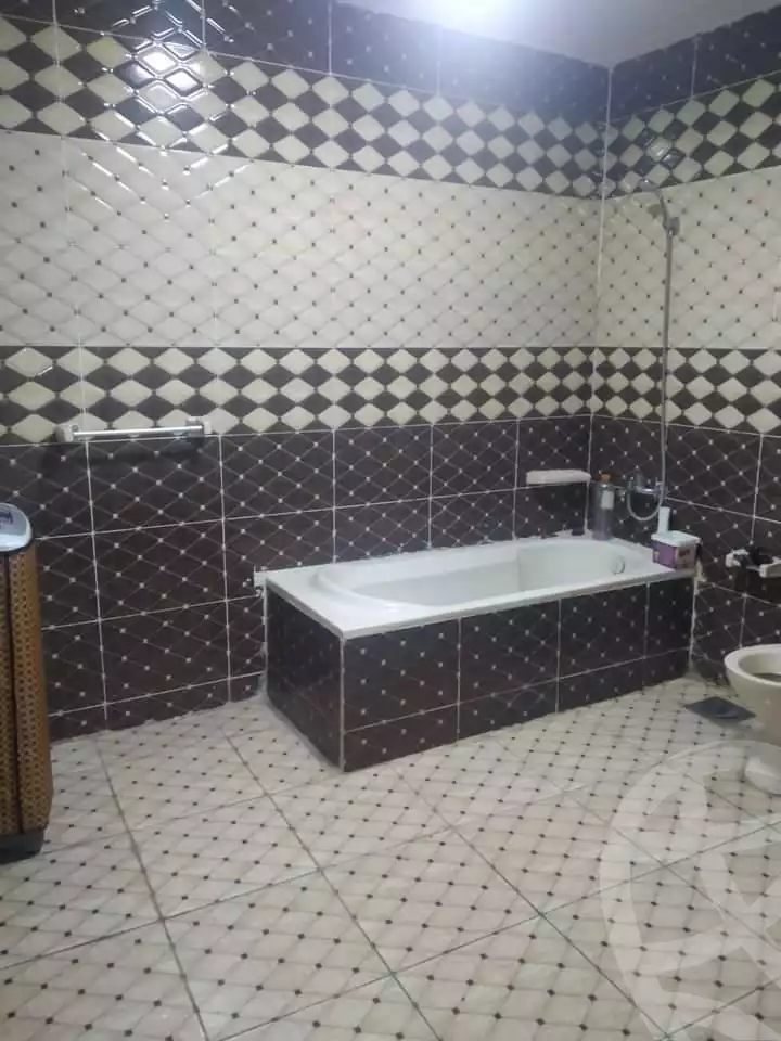 https://aqarmap.com.eg/ar/listing/5481712-for-sale-cairo-ain-shams-6-october-st