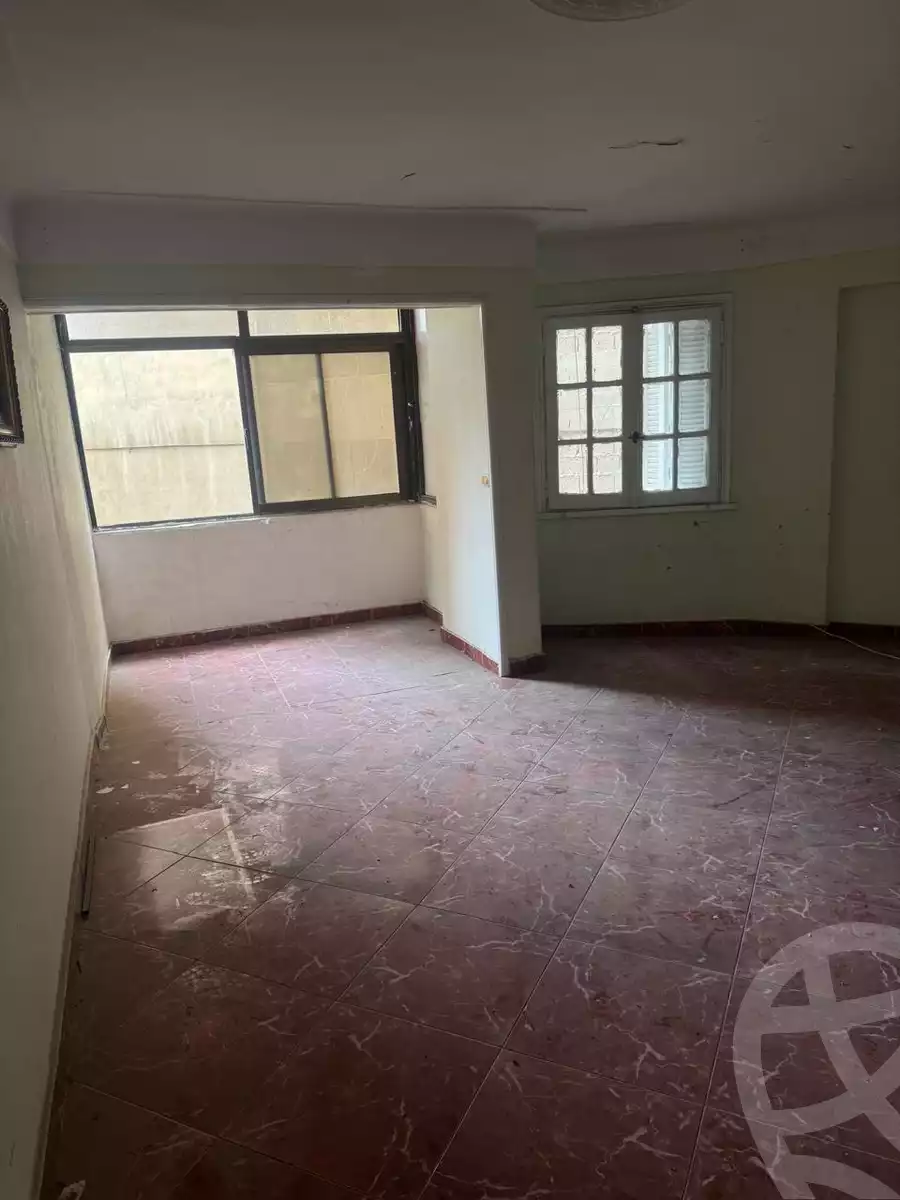 https://aqarmap.com.eg/ar/listing/5482927-for-sale-alexandria-glim-shr-ljysh