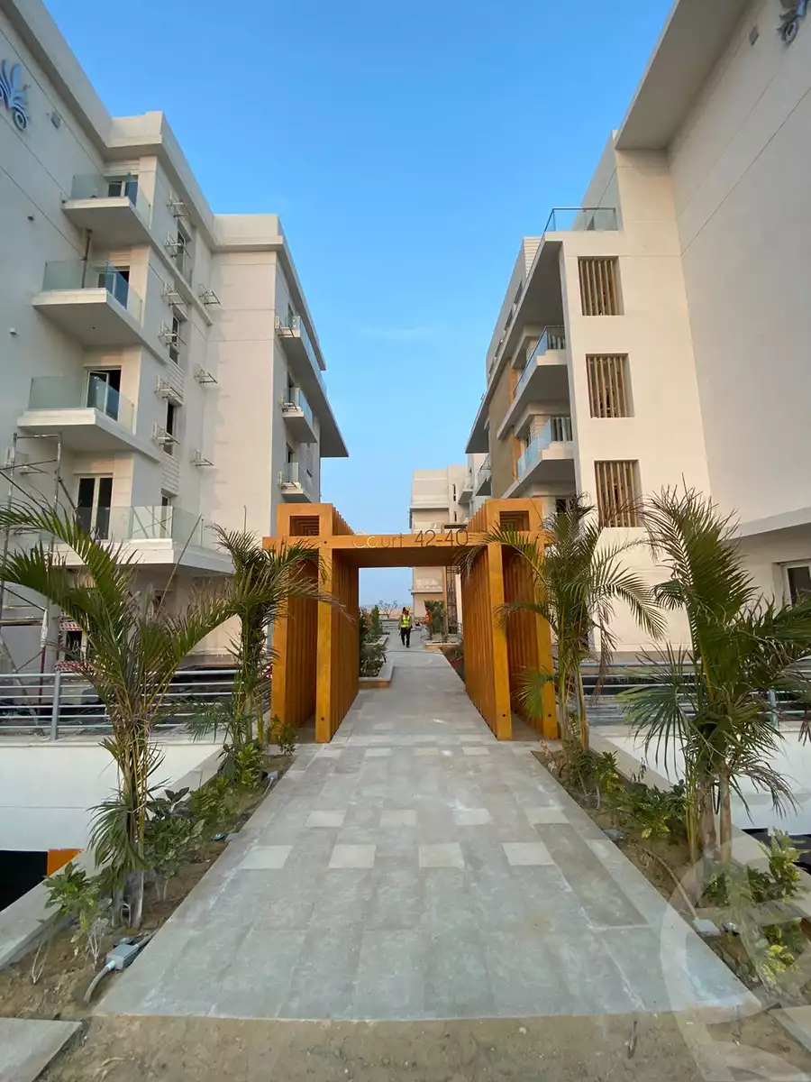 https://aqarmap.com.eg/ar/listing/5485885-for-sale-cairo-6th-of-october-compounds-mountain-view-icity-october
