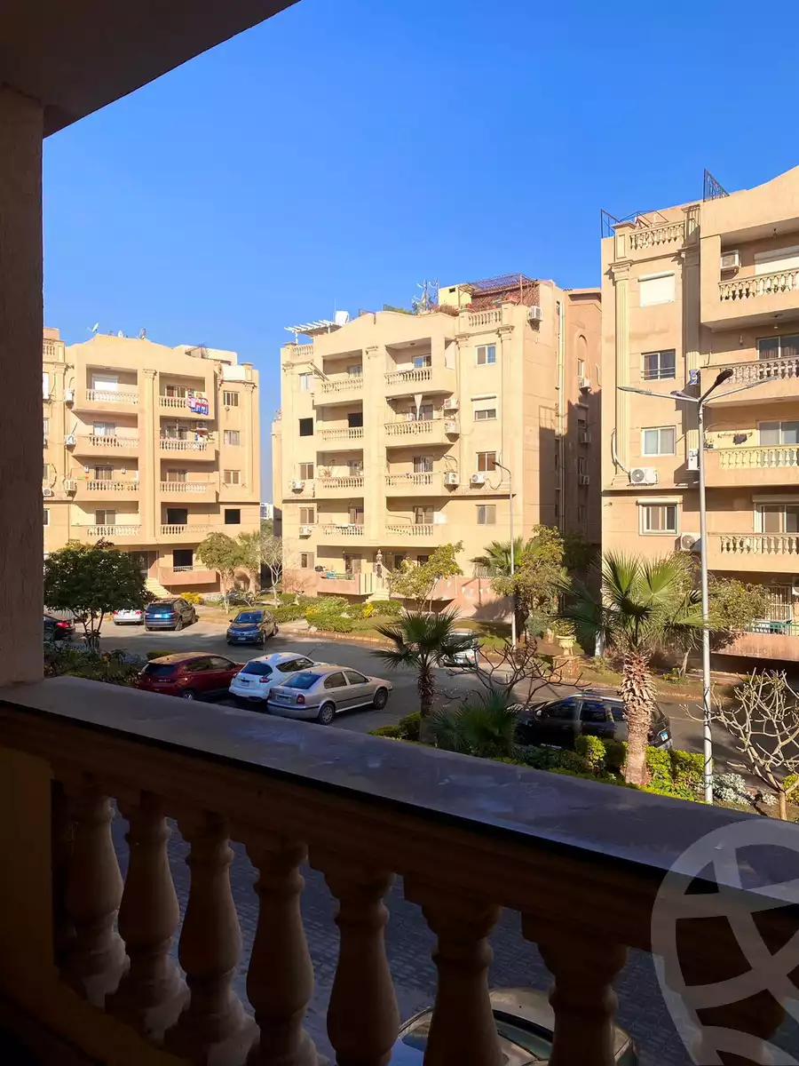 https://aqarmap.com.eg/en/listing/5469787-for-sale-cairo-new-cairo-compounds-el-ashrafia
