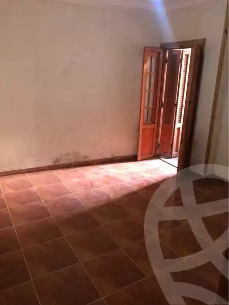 https://aqarmap.com.eg/en/listing/5486333-for-sale-alexandria-ganaklis-shr-bw-qyr-tryq-lhry