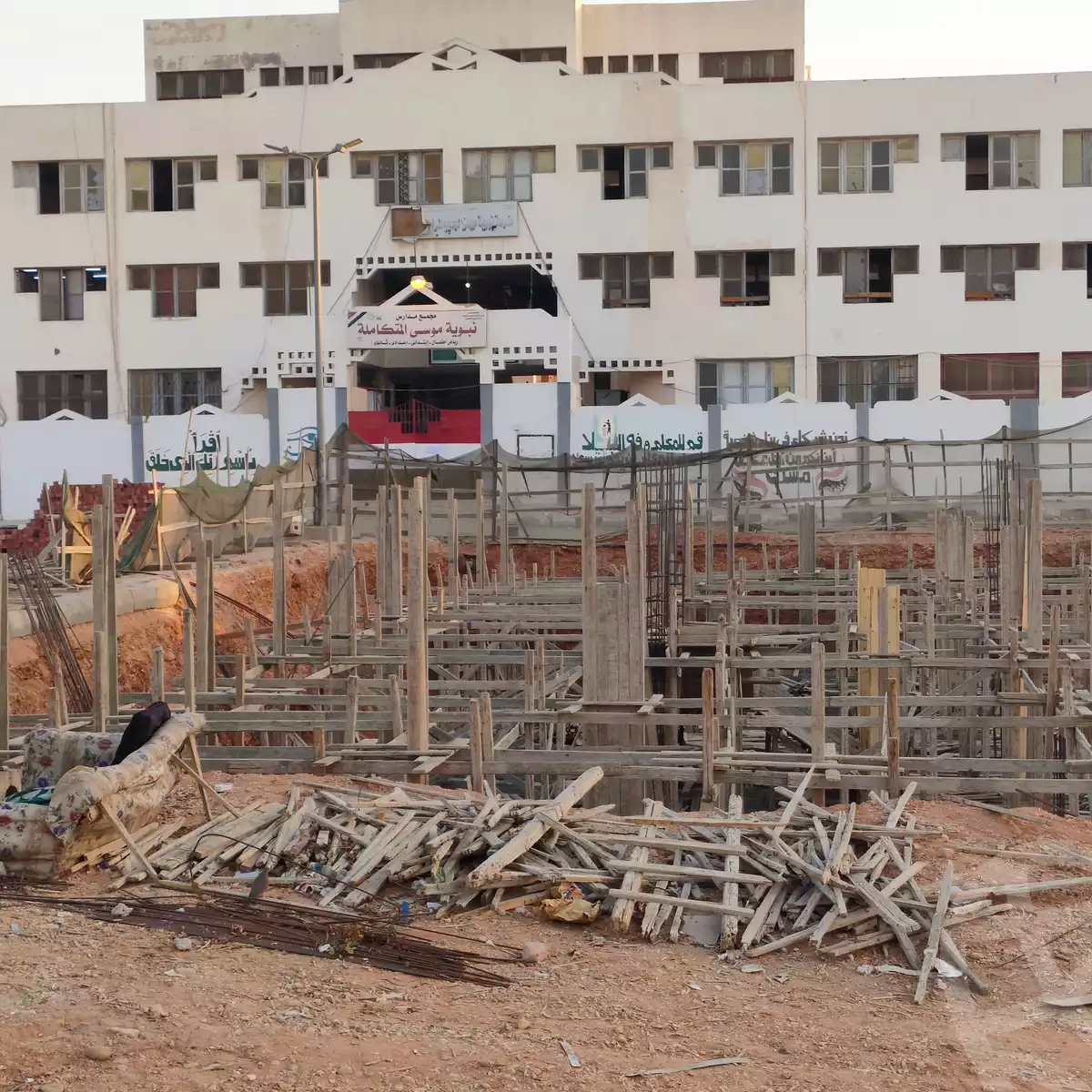 https://aqarmap.com.eg/en/listing/5490959-for-sale-cairo-el-shorouk-lmntq-lts-neighbourhood-6