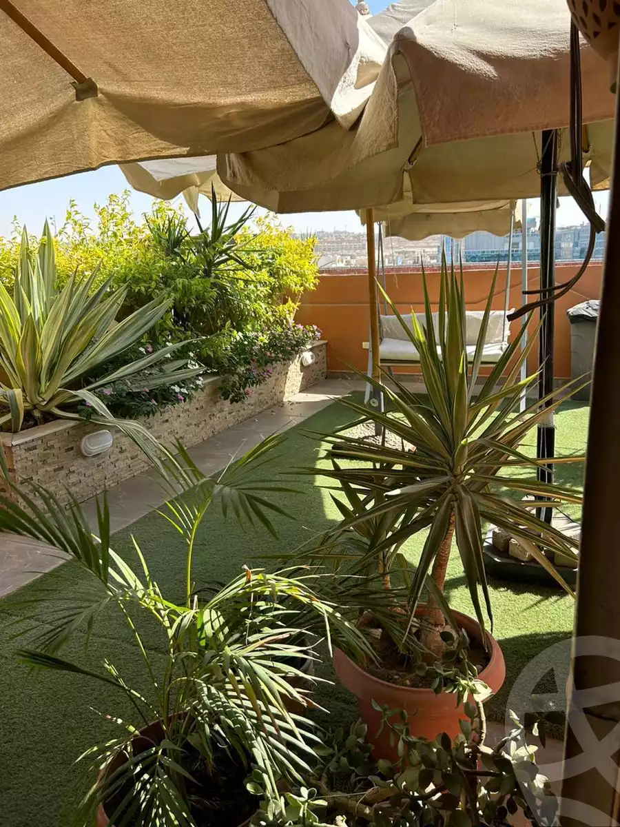 https://aqarmap.com.eg/en/listing/5491165-for-sale-cairo-el-sheikh-zayed-city-compounds-green-3