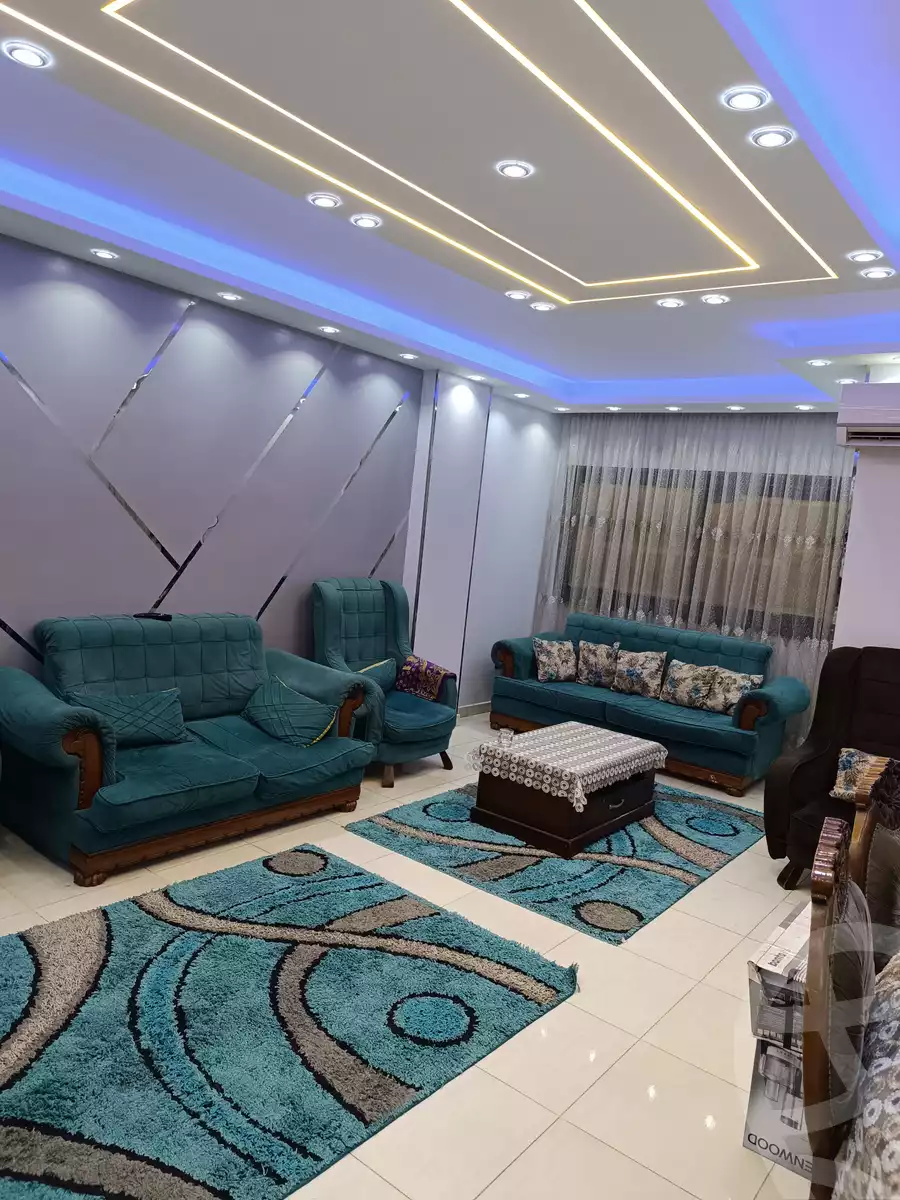 https://aqarmap.com.eg/ar/listing/5491158-for-sale-cairo-el-haram-el-maryotya-nazlet-el-seesy-st