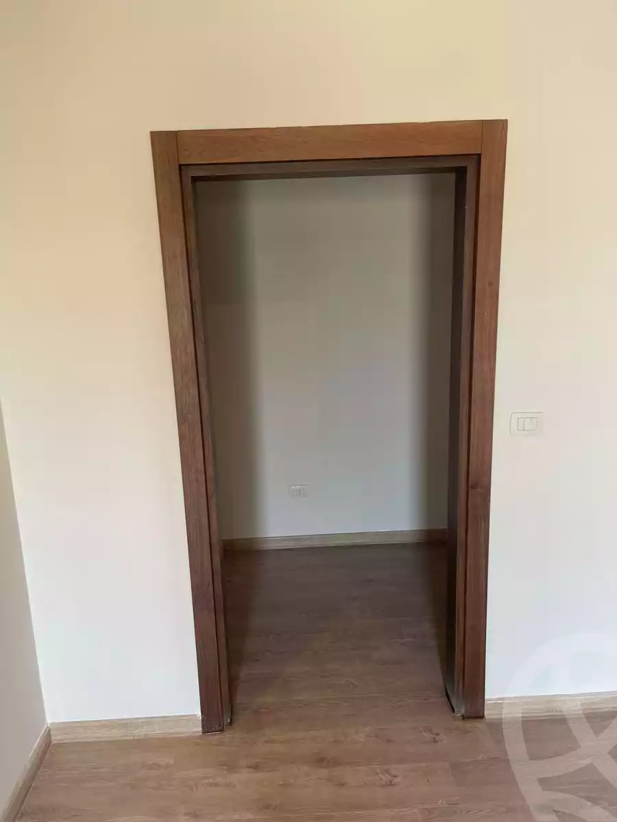 https://aqarmap.com.eg/en/listing/5494691-for-sale-cairo-new-cairo-compounds-el-patio-oro