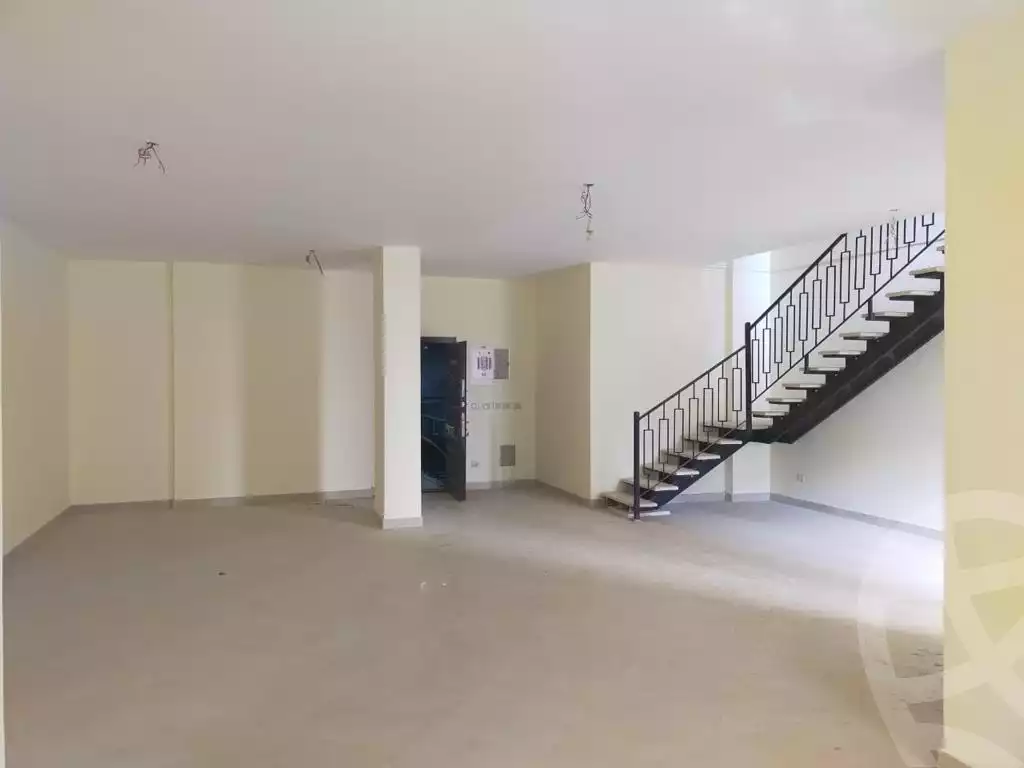 https://aqarmap.com.eg/en/listing/5499684-for-sale-cairo-new-cairo-compounds-el-deyar-mokhabarat