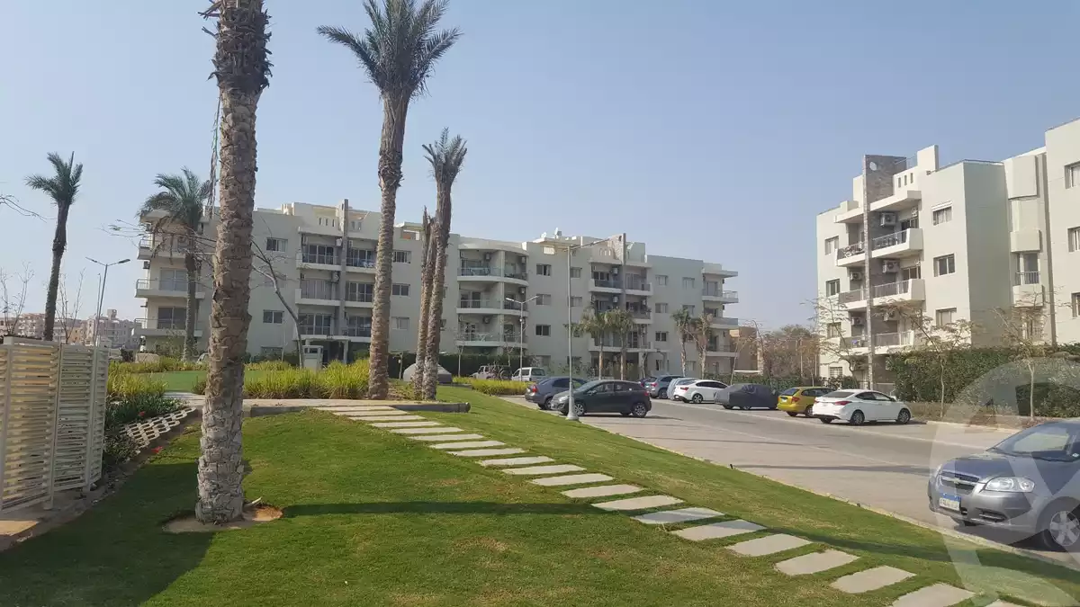 https://aqarmap.com.eg/en/listing/5502028-for-rent-cairo-el-sheikh-zayed-city-compounds-dh-drys