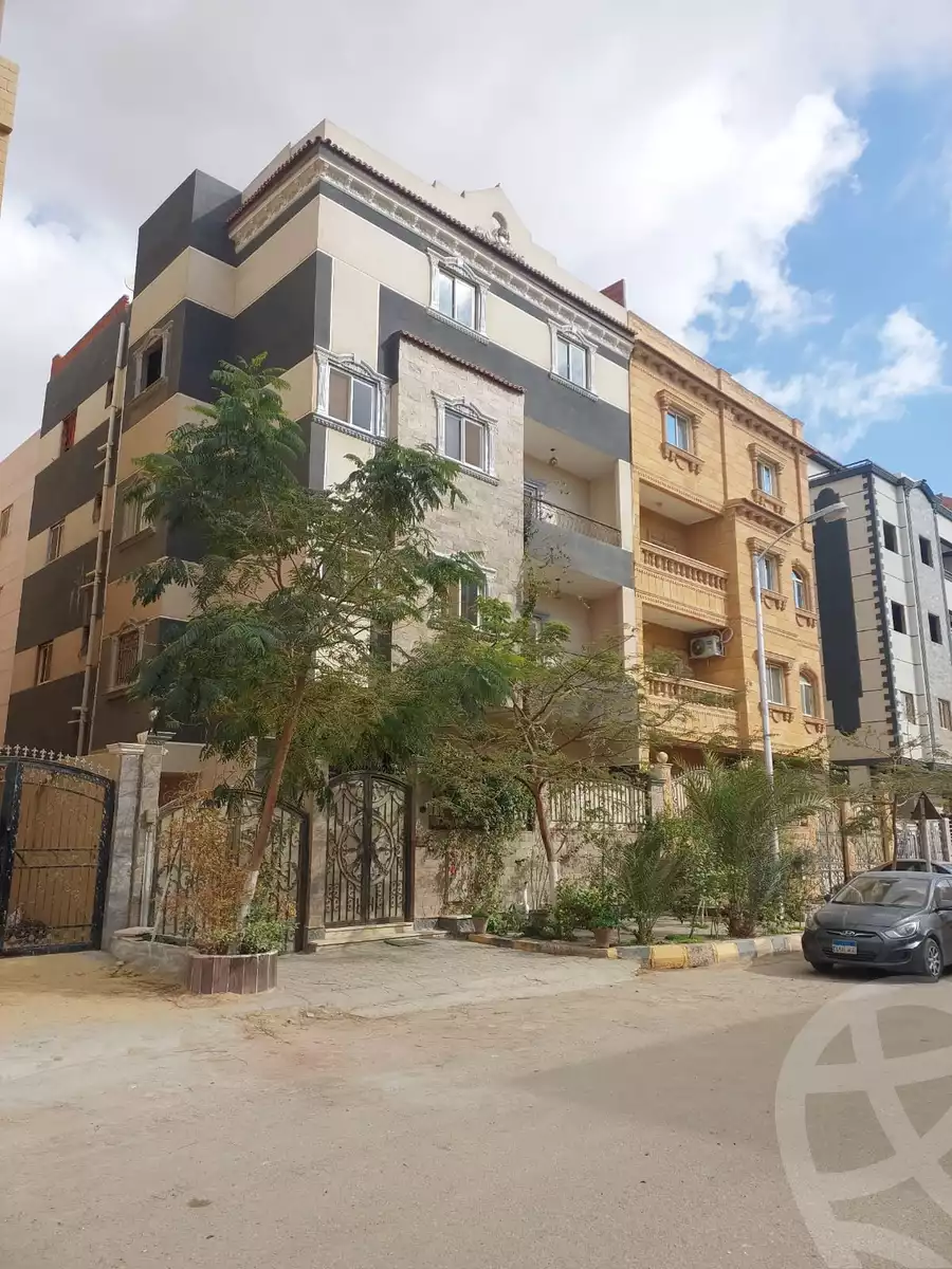 https://aqarmap.com.eg/en/listing/5502161-for-sale-cairo-6th-of-october-hadaeq-october-tryq-hmd-zwyl