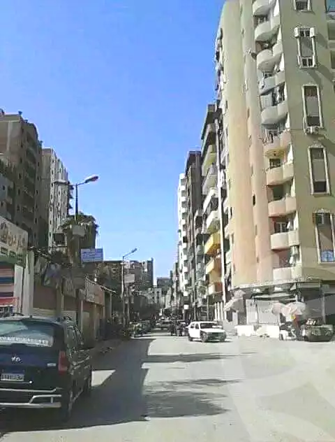 https://aqarmap.com.eg/ar/listing/5507809-for-sale-asyut-asyut-city-omar-ibn-el-khatab-st