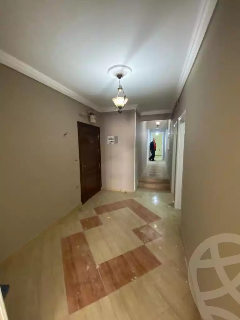 https://aqarmap.com.eg/en/listing/5511390-for-sale-cairo-el-haram-shareaa-khatem-el-morsalen