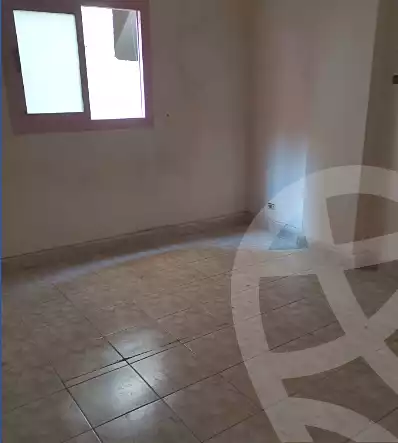 https://aqarmap.com.eg/en/listing/5522900-for-rent-alexandria-alhadara-new-el-hadra-el-sharkawy-st