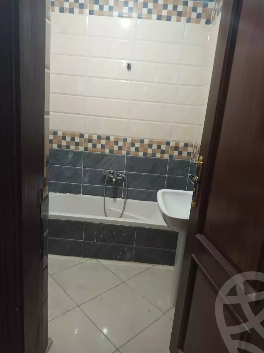 https://aqarmap.com.eg/ar/listing/5516117-for-sale-cairo-new-cairo-compounds-gardenia-hights-abo-el-hawl-abo-el-hawl-1