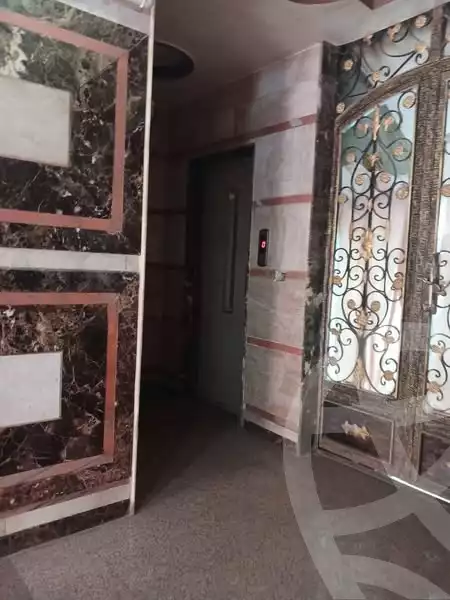 https://aqarmap.com.eg/en/listing/5531972-for-sale-dakahlia-mansoura-el-mansoura-city-al-teraa-st