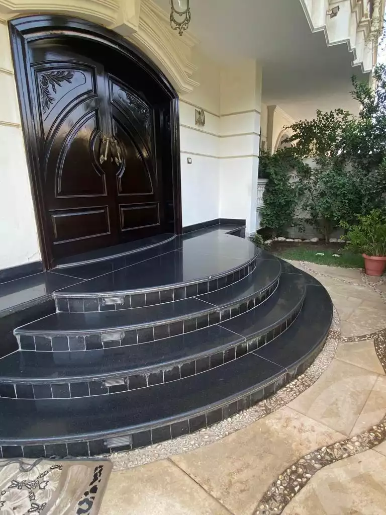 https://aqarmap.com.eg/en/listing/5537609-for-sale-cairo-new-cairo-el-narges-el-narges-2-pilot-halawany-st