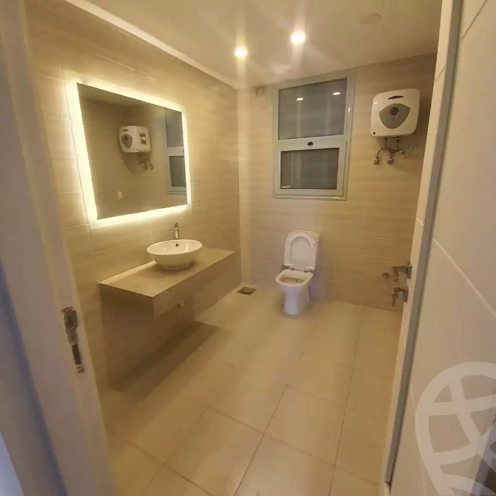 https://aqarmap.com.eg/en/listing/5540229-for-rent-cairo-6th-of-october-compounds-palm-parks