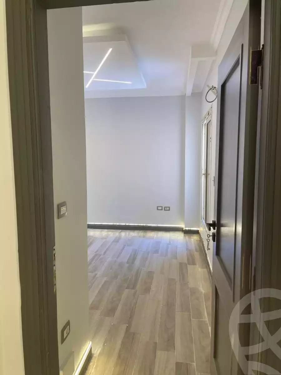https://aqarmap.com.eg/ar/listing/5540310-for-rent-cairo-el-shorouk-compounds-wesal-city-wesal-residence