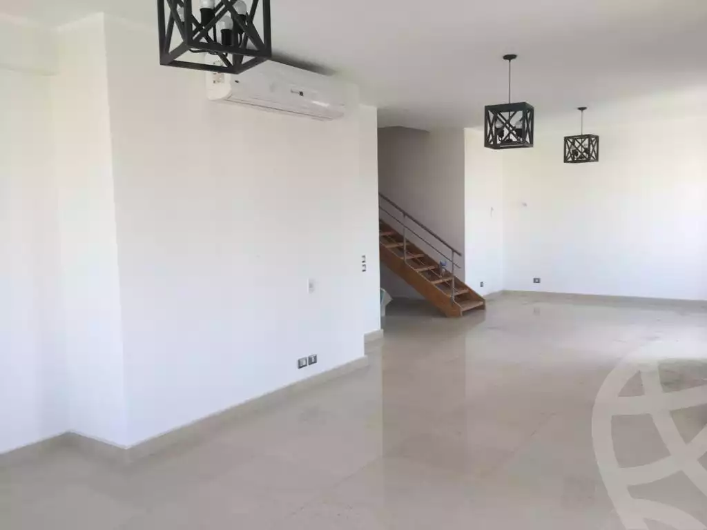https://aqarmap.com.eg/en/listing/5540818-for-rent-cairo-6th-of-october-compounds-palm-parks
