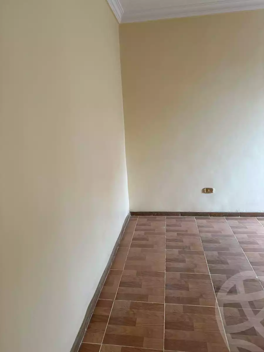 https://aqarmap.com.eg/en/listing/5543993-for-sale-cairo-nasr-city-hay-el-waha-shr-lkhmsyn