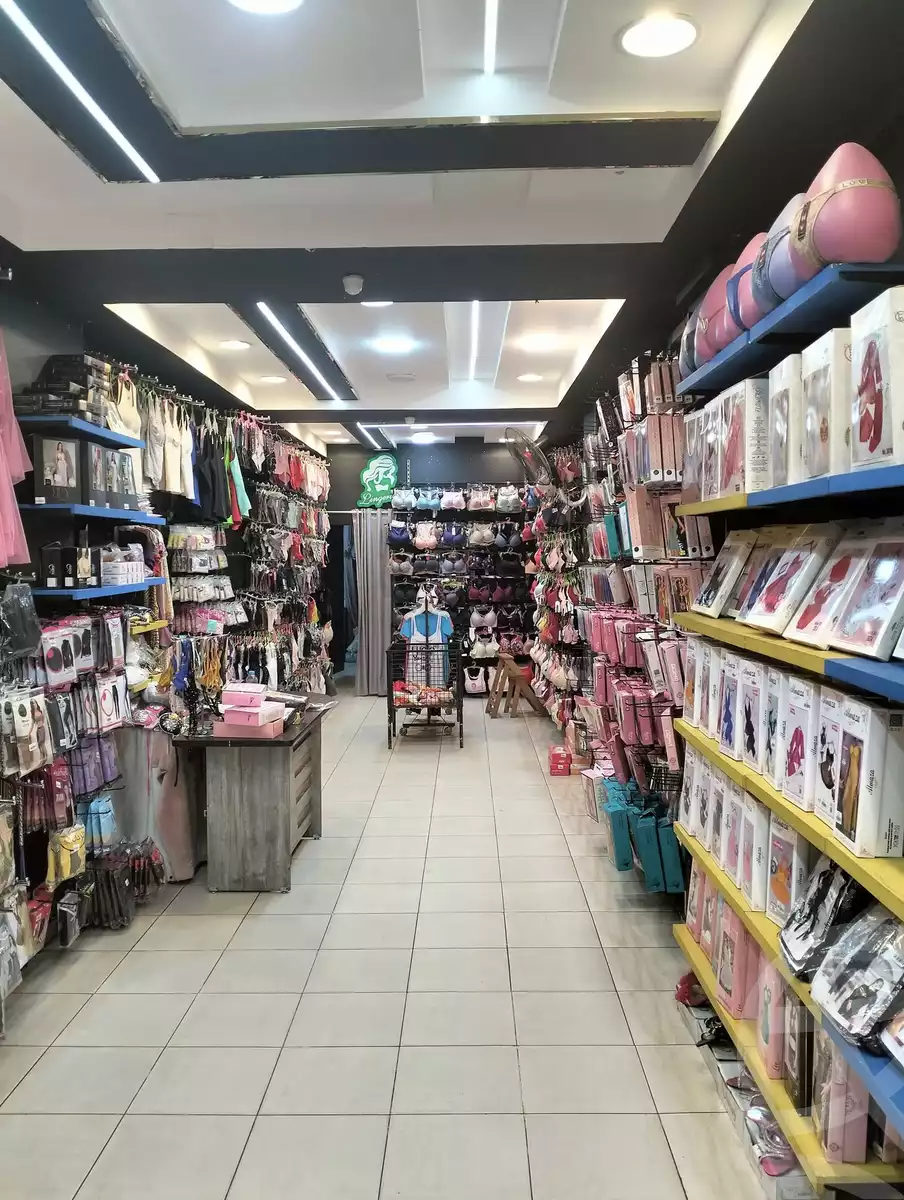 https://aqarmap.com.eg/en/listing/5545665-for-sale-cairo-ain-shams-el-naam-mostafa-hafez-st