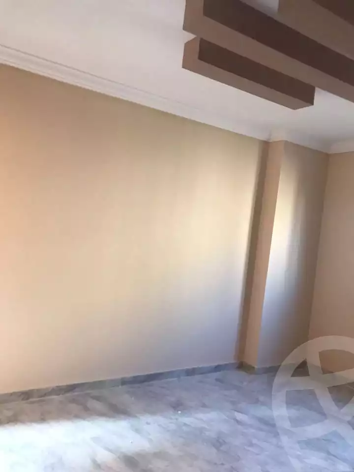 https://aqarmap.com.eg/en/listing/5548558-for-sale-cairo-mokattam-lhdb-l-ly-el-naforah-square
