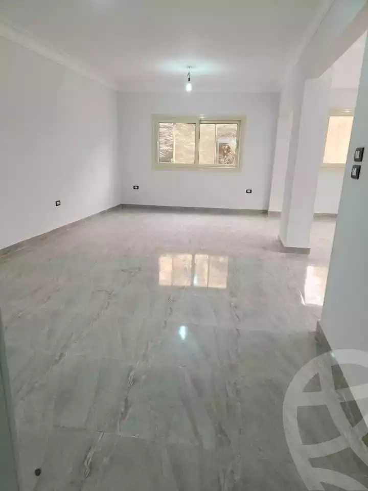 https://aqarmap.com.eg/en/listing/5549446-for-rent-cairo-mokattam-lhdb-l-ly-street-83