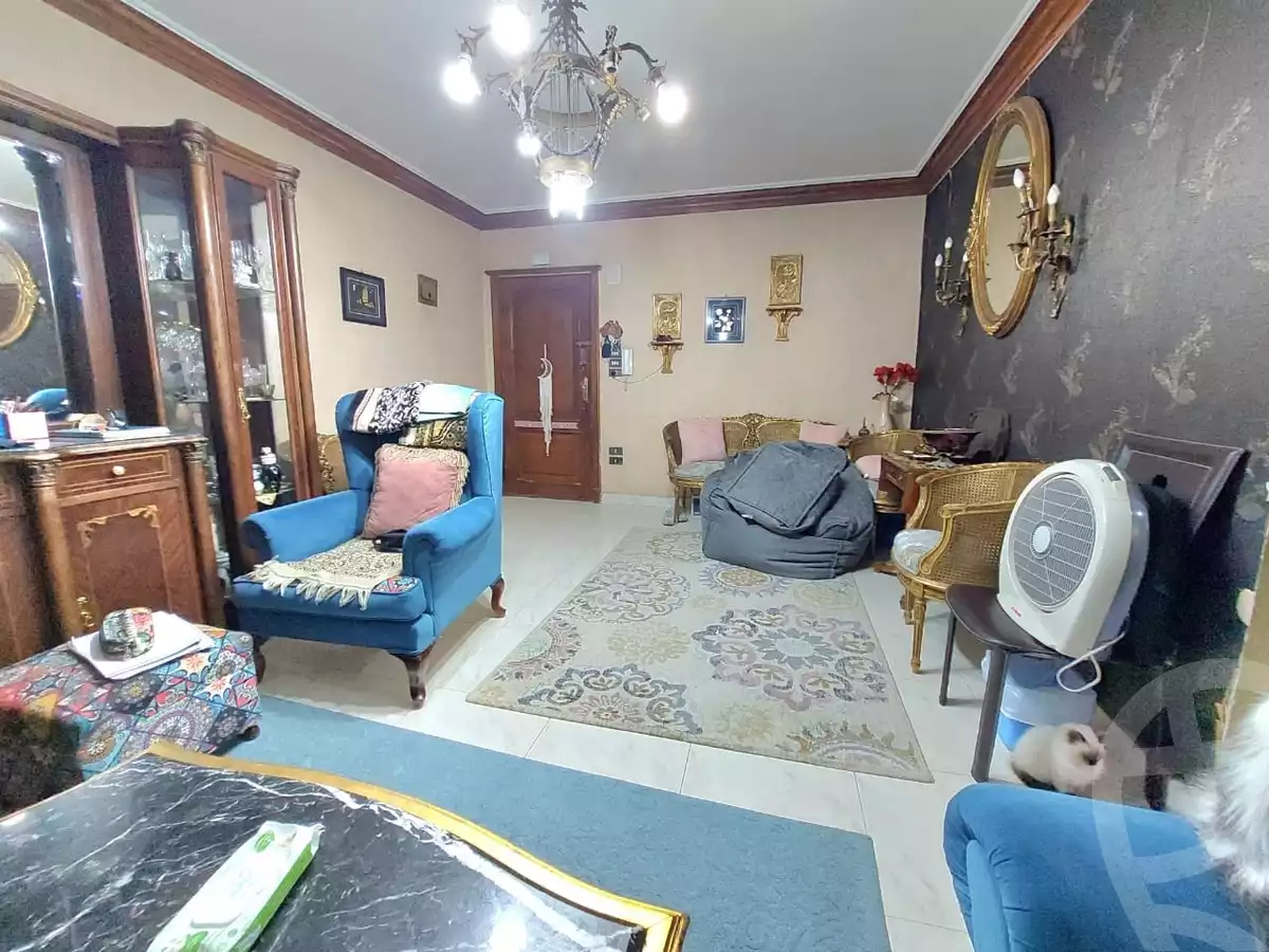 https://aqarmap.com.eg/ar/listing/5549629-for-sale-cairo-mokattam-lhdb-l-ly-shareaa-9