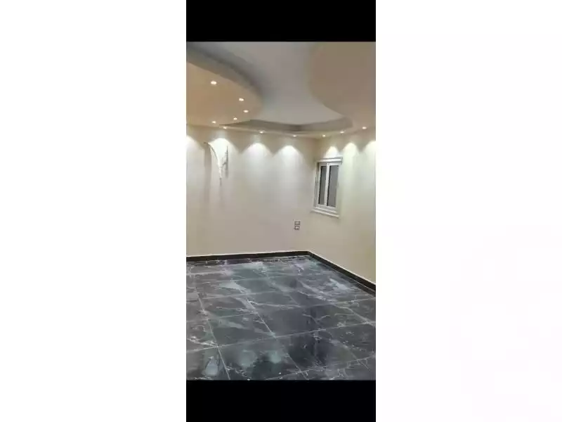 https://aqarmap.com.eg/ar/listing/5549738-for-sale-cairo-el-maadi-zahraa-el-maadi-kmbwnd-lhy-lytly-trst-jrwb